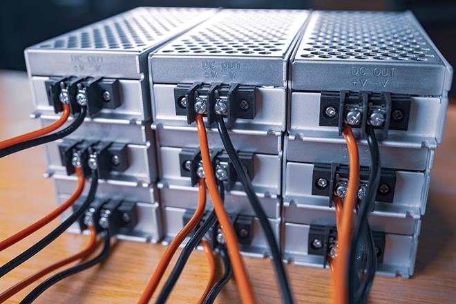 Bộ nguồn AC/DC là gì? Cách hoạt động như thế nào? 1 bo nguon ac dc la gi cach hoat dong nhu the nao