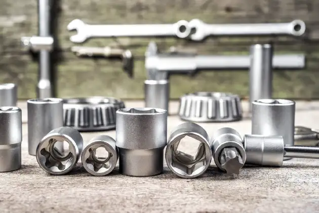 diem danh nhom dung cu cam tay thumb 1