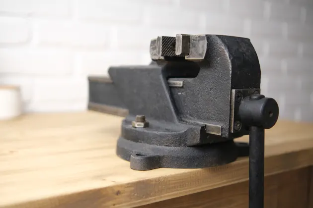 e to ban nguoi thumb