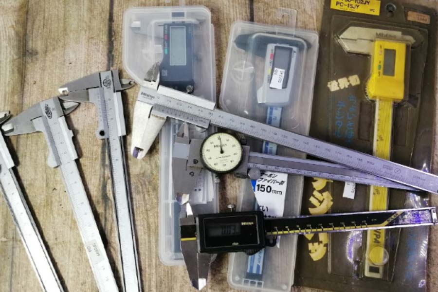 Sản phẩm thước kẹp đa dạng trên thị trường