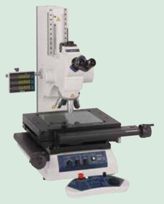 Kính hiển vi đo lường đa năng có động cơ Mitutoyo Series 176 MF-U