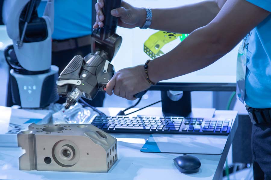 Máy đo CMM ứng dụng trong cơ khí chính xác Máy đo CMM ứng dụng trong cơ khí chính xác