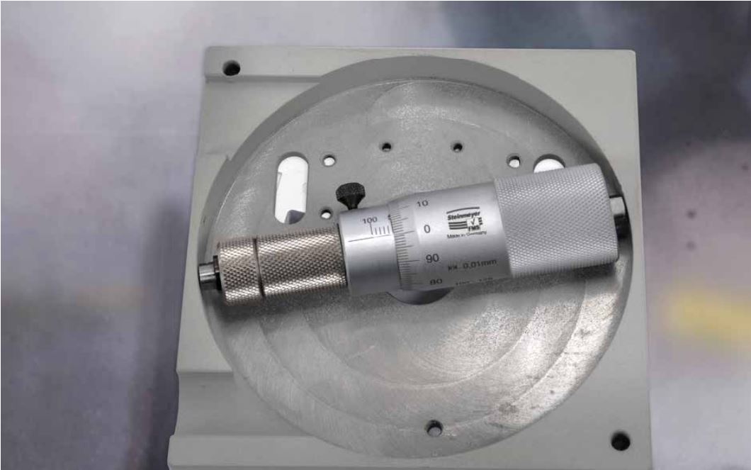 Panme đo trong cơ khí Feinmess Suhl 76938500820 1 Panme đo trong cơ khí Feinmess Suhl 561