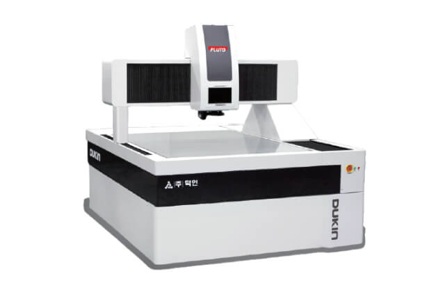 Máy đo 3D CMM không tiếp xúc cỡ vừa Dukin PLUTO 8102