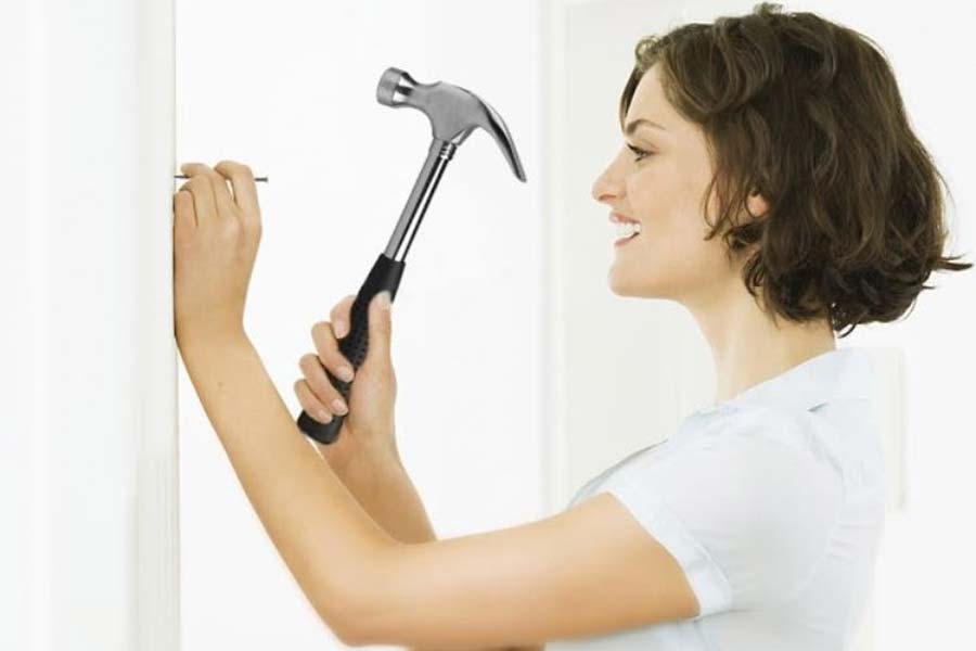 Công dụng thường thấy của búa đóng đinh Công dụng thường thấy của búa đóng đinh