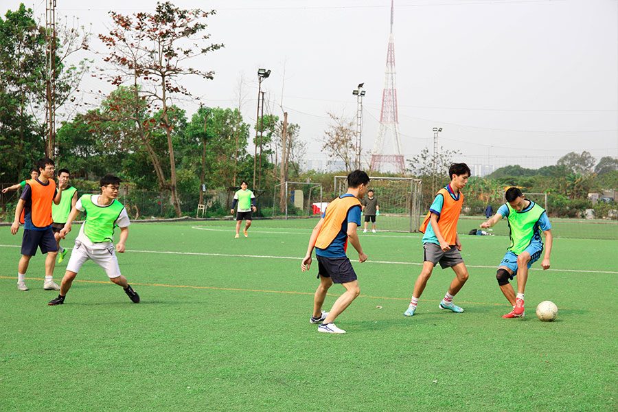 Trận đấu vòng loại: TECOTEC Công nghệ vs Liên minh EMC, OES, TMC, RSI, ETA và Kế toán