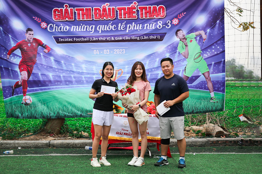 Trai giải cầu lông: Đôi nữ