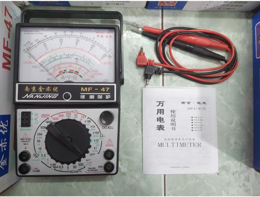 Đồng hồ vạn năng kim Đồng hồ vạn năng kim