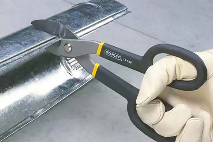 Kéo cắt tôn Stanley có công dụng gì? Kéo cắt tôn Stanley có công dụng gì?