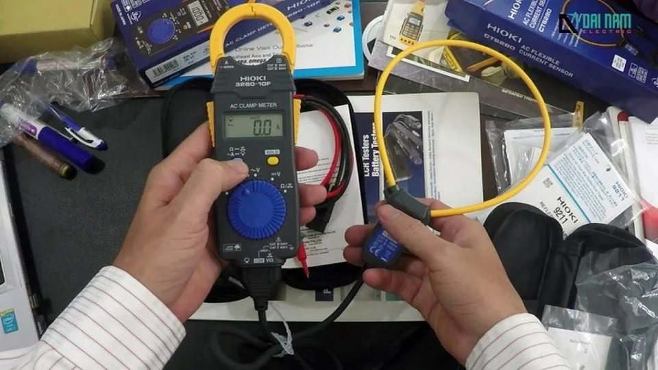 Ampe kìm Hioki 3280-10F Ampe kìm Hioki 3280-10F