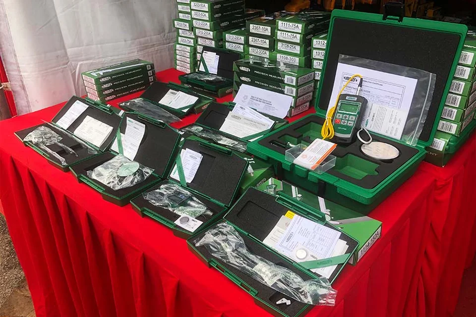 Khu vực trưng bày thiết bị đo cơ khí chính xác Insize