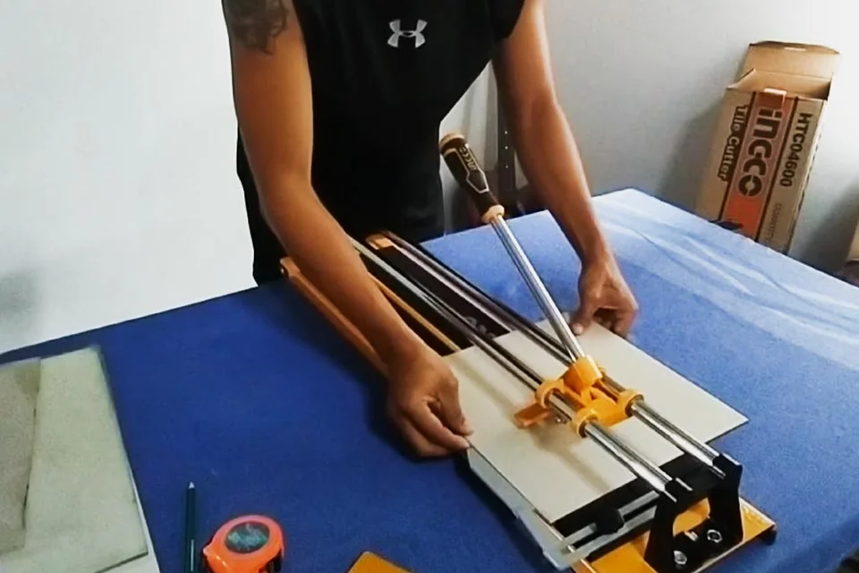 Lý do bạn nên chọn dùng máy cắt đá granite bàn