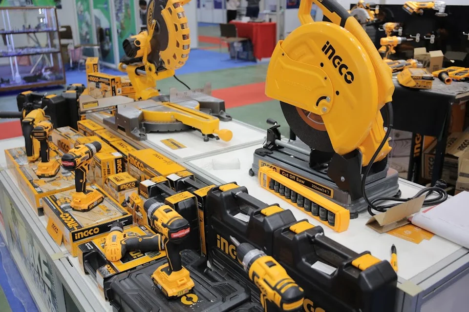 Nhiều mẫu máy cắt sắt/ kim loại Ingco hiện bày bán tại Tecostore