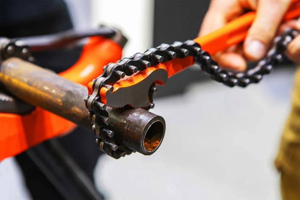 Cờ lê xích là gì? Cờ lê xích là gì?