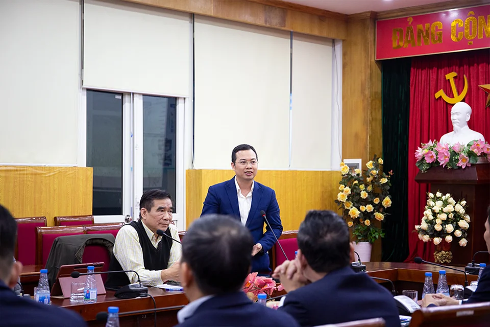 Đại diện hãng Accretech Vũ Đức Nam phát biển tại Hội thảo