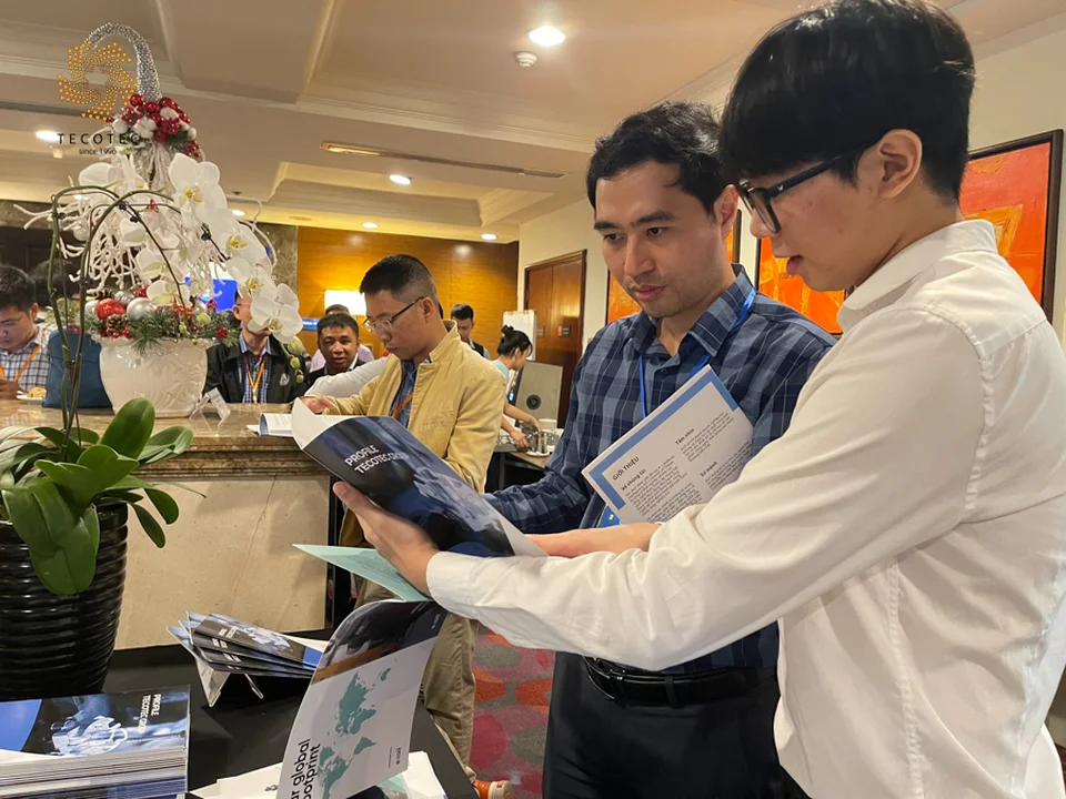 TECOTEC giới thiệu sản phẩm tới khách hàng