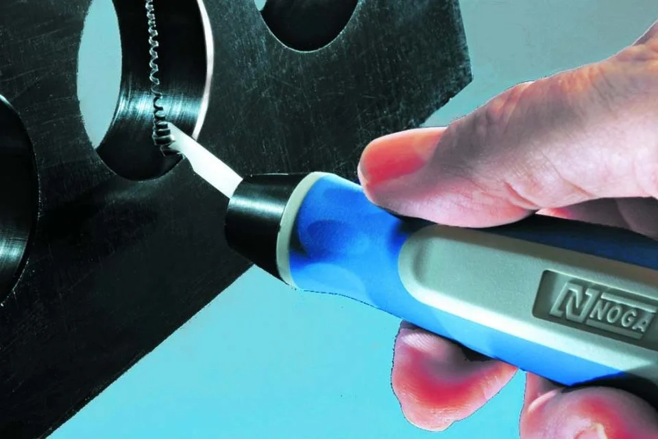 Dao cạo bavia được ứng dụng ra sao?