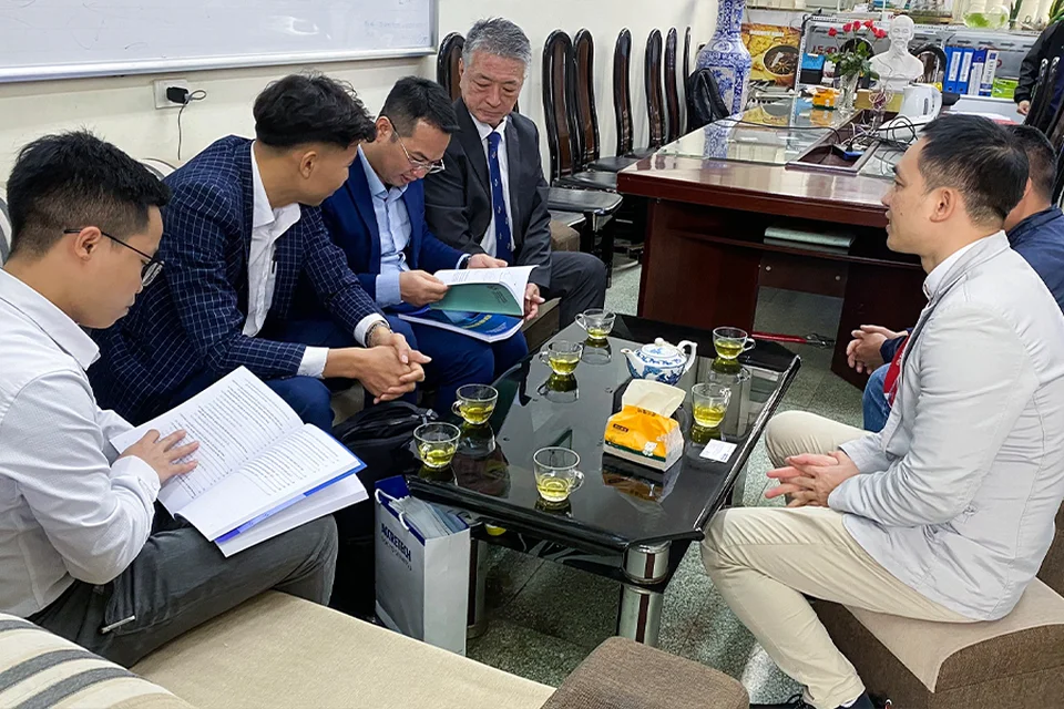 Accretech, TECOTEC cùng Quý trường trao đổi trong không khí hòa nhã, tích cực