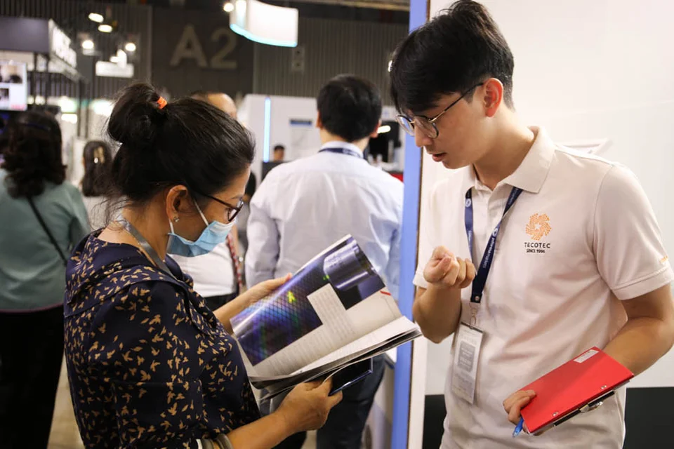 Khách hàng tham khảo catalog máy đo độ nhám Zygo Photonics ZeGage Pro HR