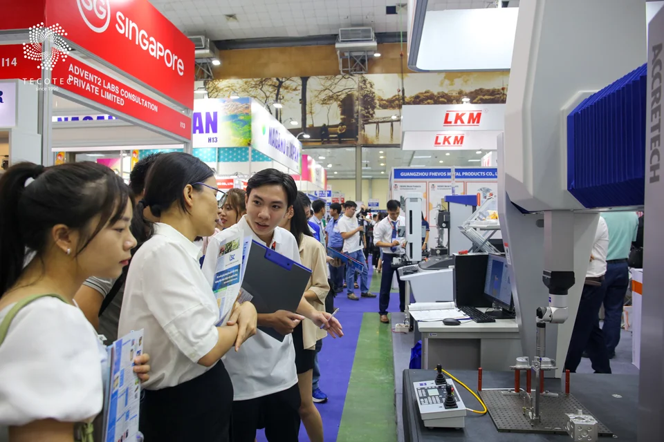 TECOTEC lắng nghe các nhu cầu từ khách hàng TECOTEC lắng nghe các nhu cầu từ khách hàng